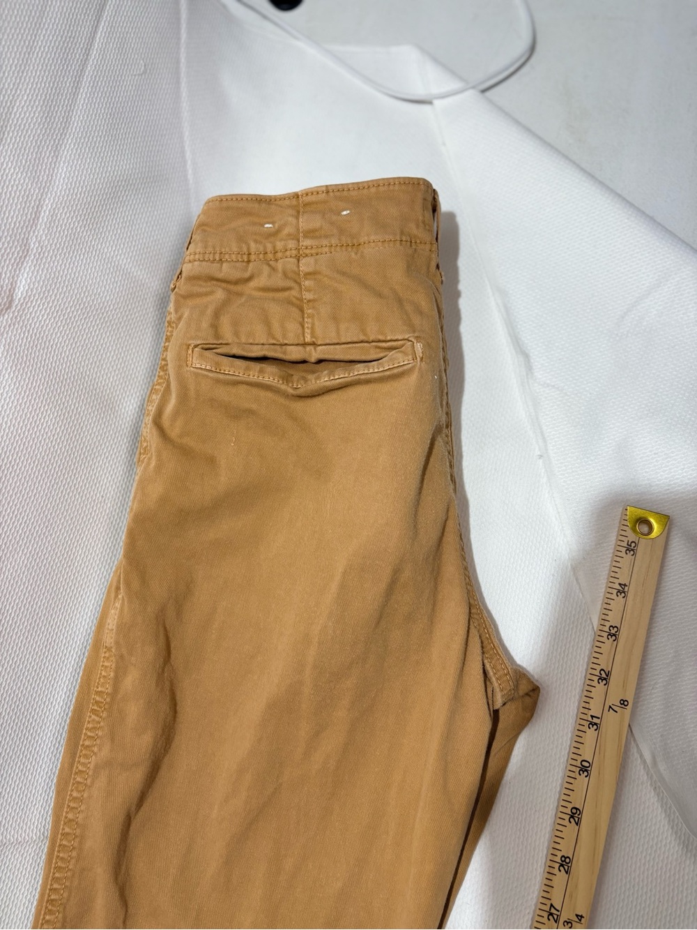 American Eagle Outfitters Men's Chinos in Camel Brown